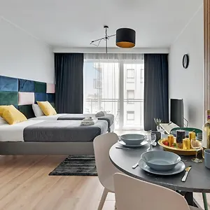 https://apartament-walowa-stara-stocznia.gdanskhotel.org